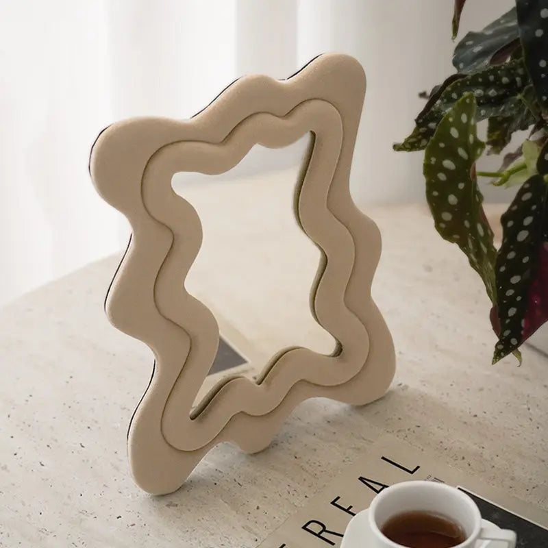 Soft Wavy Makeup Stand Mirror - SALT & LEMONS