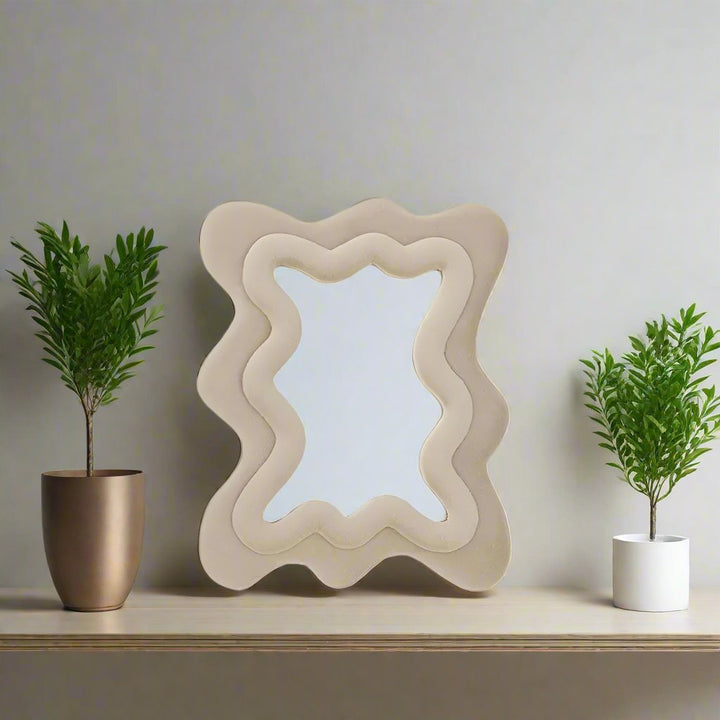 Soft Wavy Makeup Stand Mirror - SALT & LEMONS